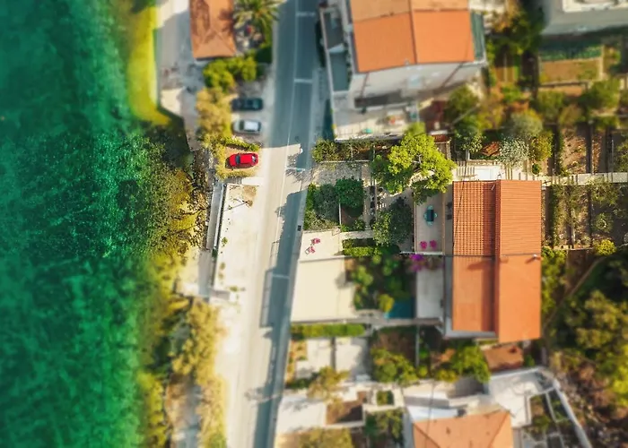 Bua - Beautiful Seafront
