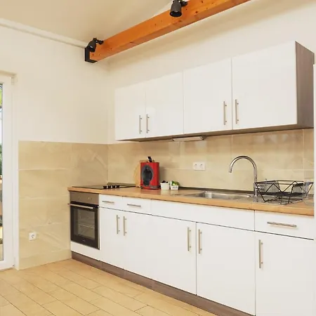 Bua - Beautiful Seafront